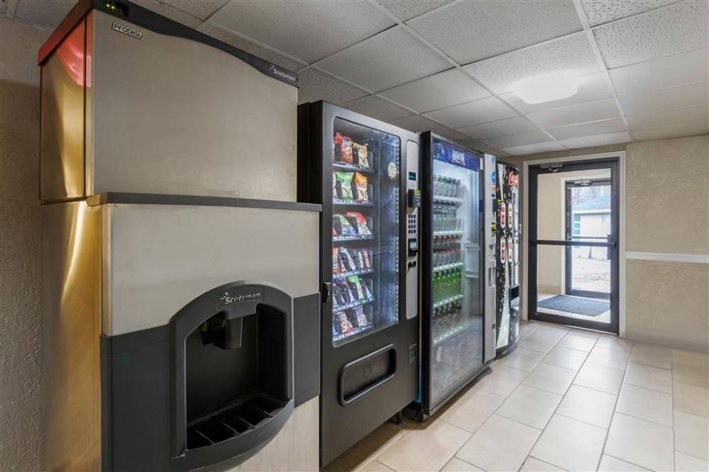 Quality Inn And Suites 2