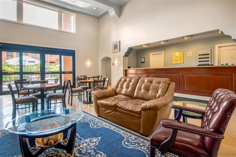 Quality Inn And Suites 3