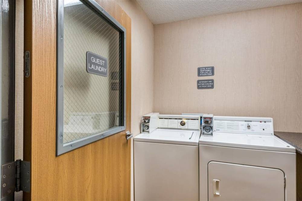 Quality Inn And Suites 7