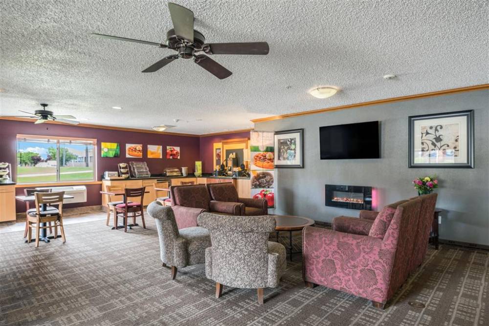 Quality Inn And Suites 5