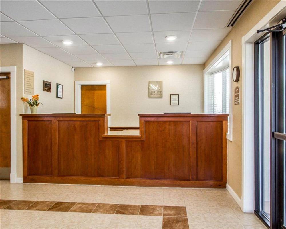 Quality Inn And Suites 5