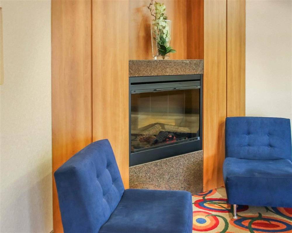 Quality Inn And Suites 3