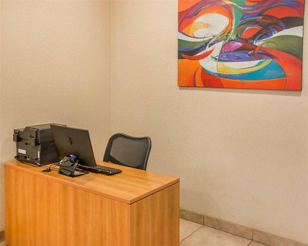 Quality Inn And Suites 5