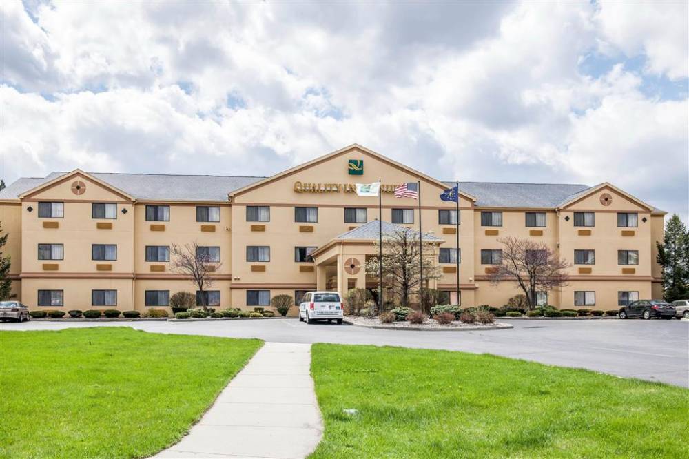 Quality Inn And Suites South Bend Airpor 2