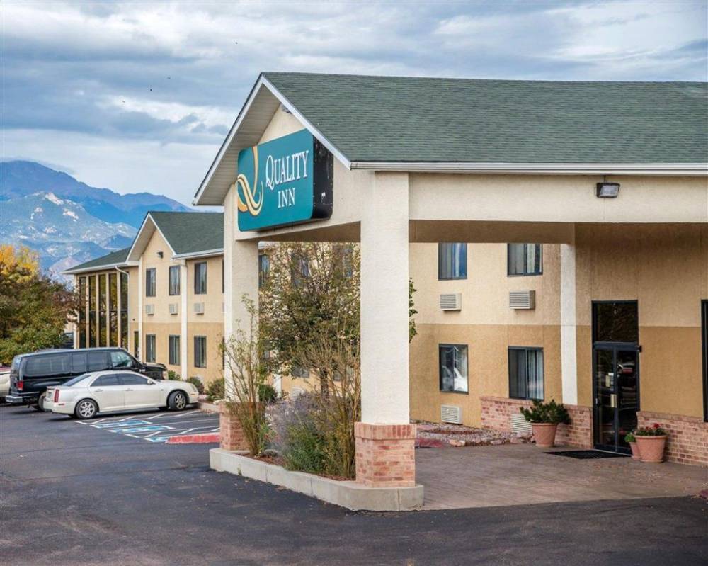 Quality Inn Colorado Springs Airport 2