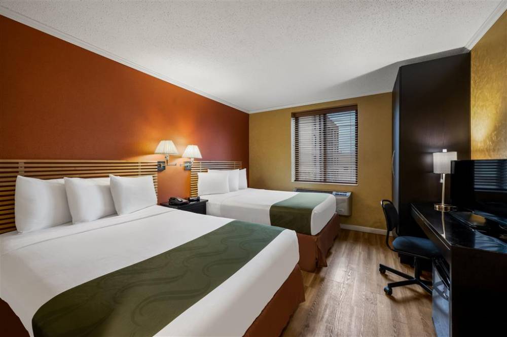 Quality Inn Jfk Airport Rockaway Blvd 9