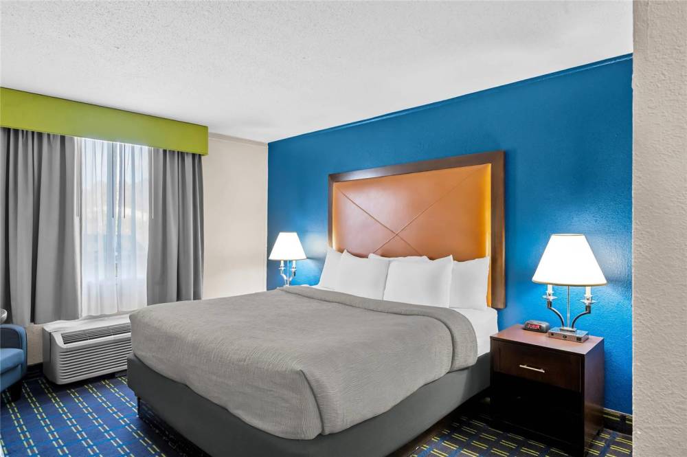 Quality Inn Little Rock South 7