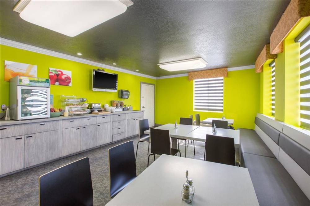 Quality Inn Near Hollywood Walk Of Fame 5
