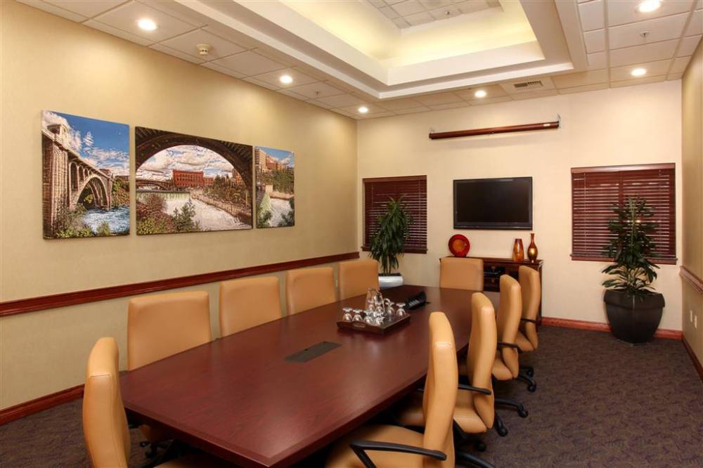 Quality Inn Oakwood 3