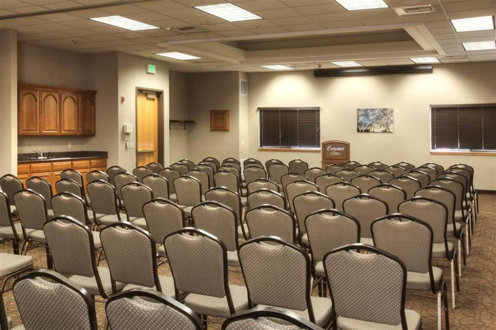 Quality Inn Oakwood 4