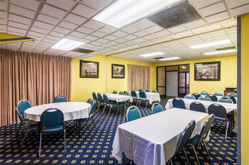 Quality Inn 5
