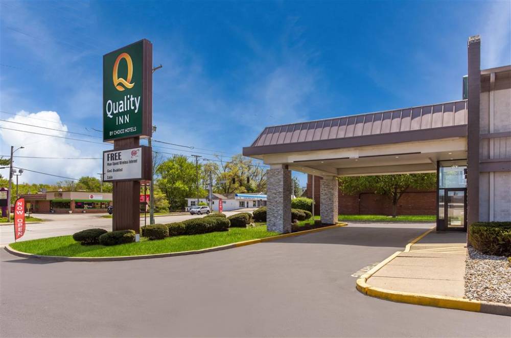 Quality Inn South Bend Near Notre Dame 2