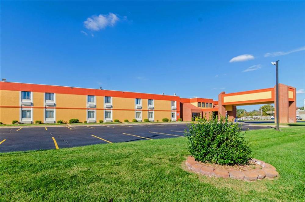 Quality Inn South 2
