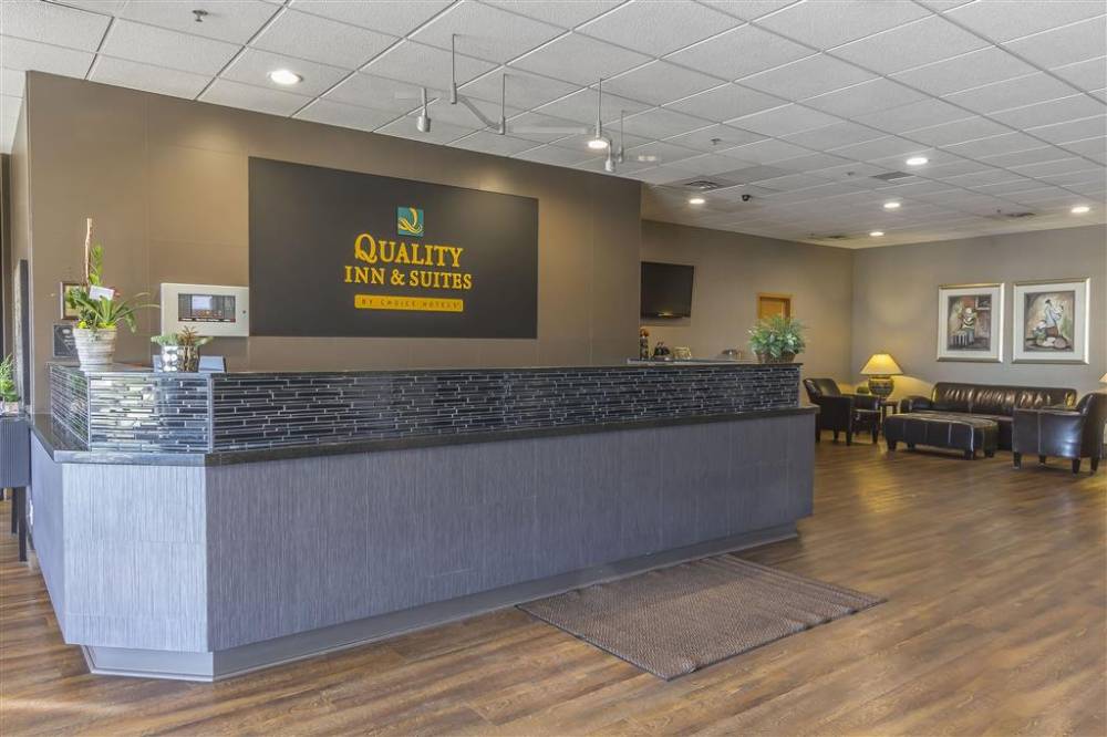 Quality Inn & Suites 5