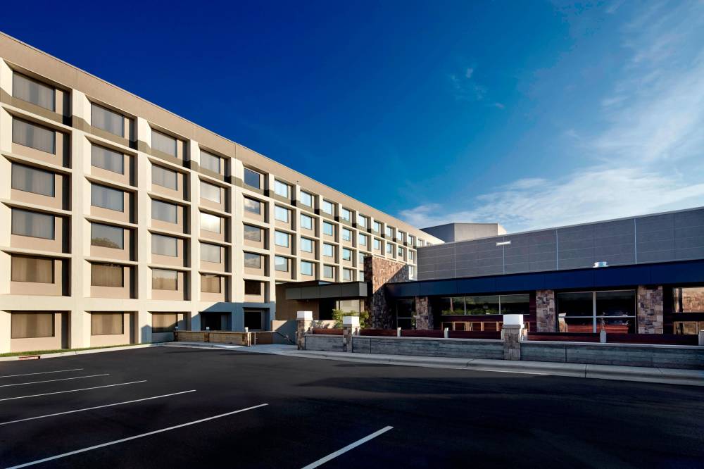 Raleigh Marriott Crabtree Valley 7