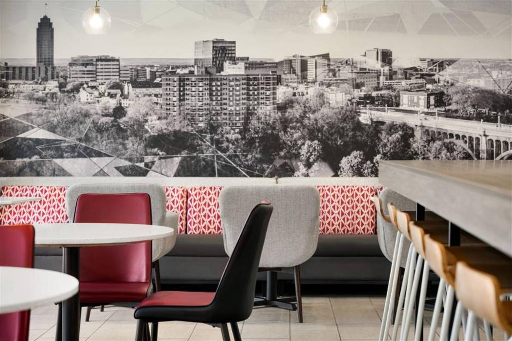 Ramada By Wyndham Allentown/bethlehem 5