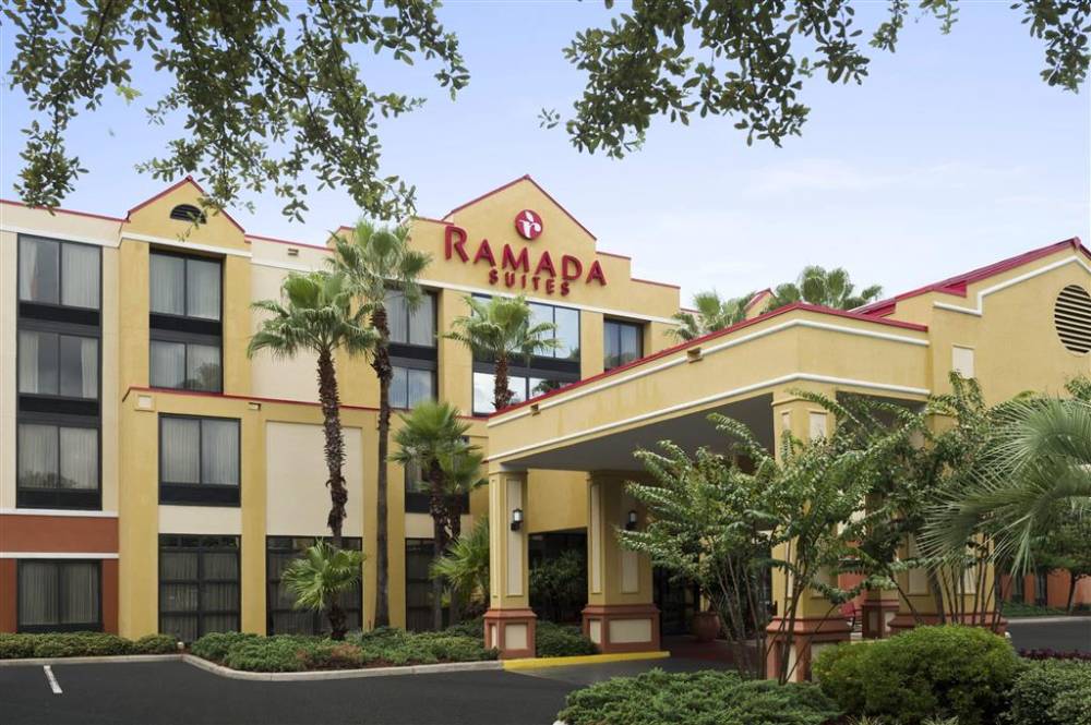 Welcome to the Ramada Suites Orlando Airport