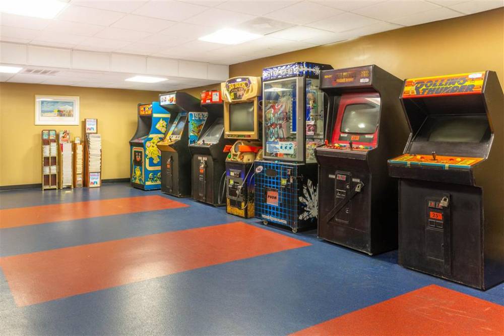 Ramada Plaza By Wyndham Virginia Beach 5
