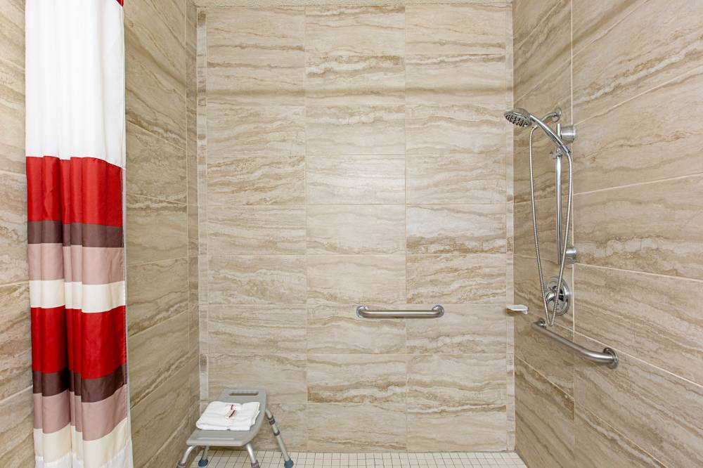 Red Roof Suites Omaha -council Bluffs 5