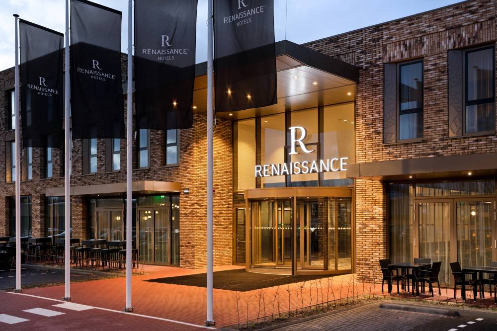 Renaissance Amsterdam Schiphol Airport Hotel 2