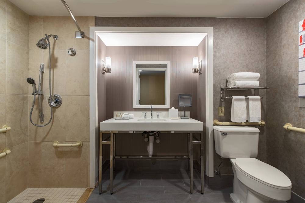 Renaissance Chicago Downtown Hotel 4