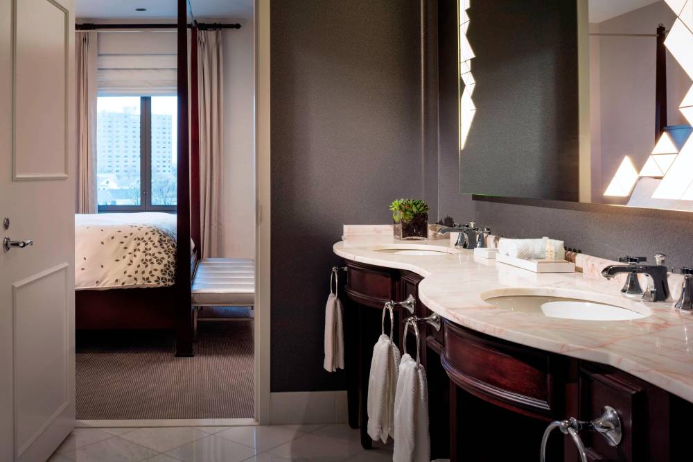 Renaissance Providence Downtown Hotel 3