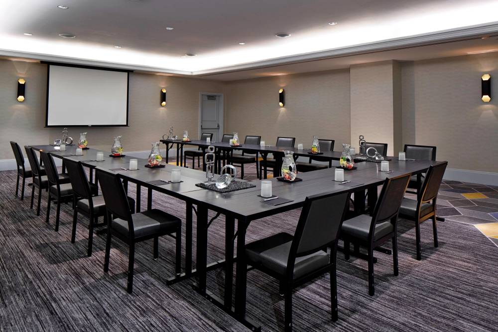 Renaissance Providence Downtown Hotel 9