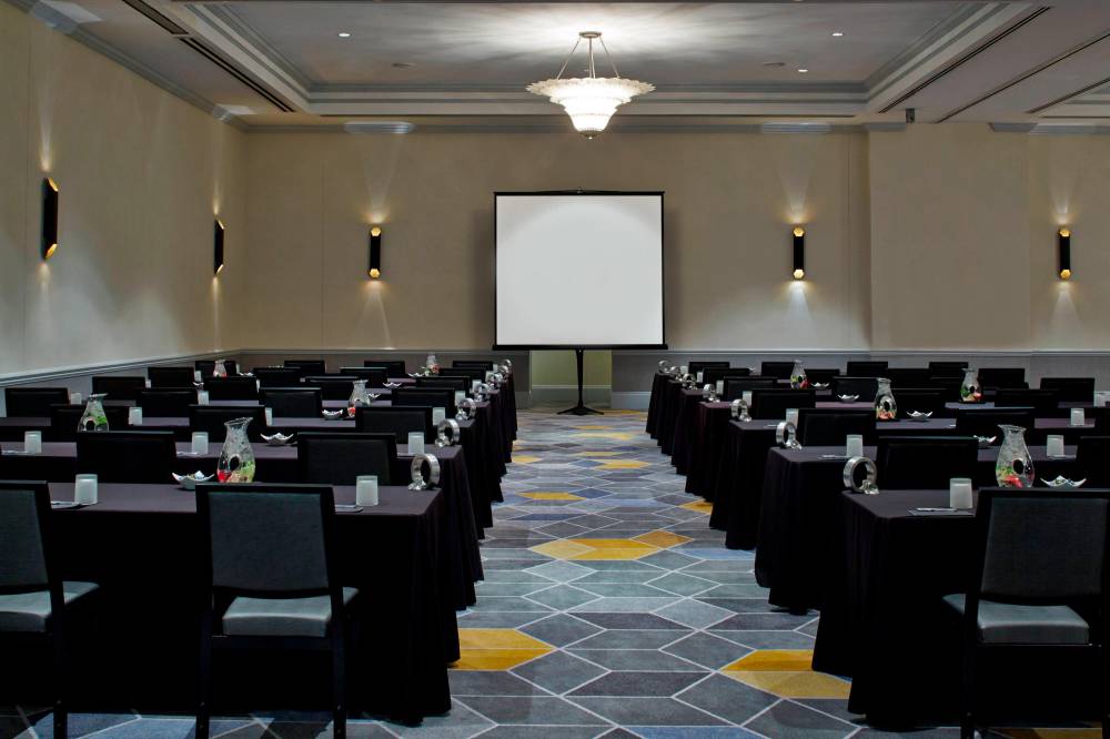 Renaissance Providence Downtown Hotel 10