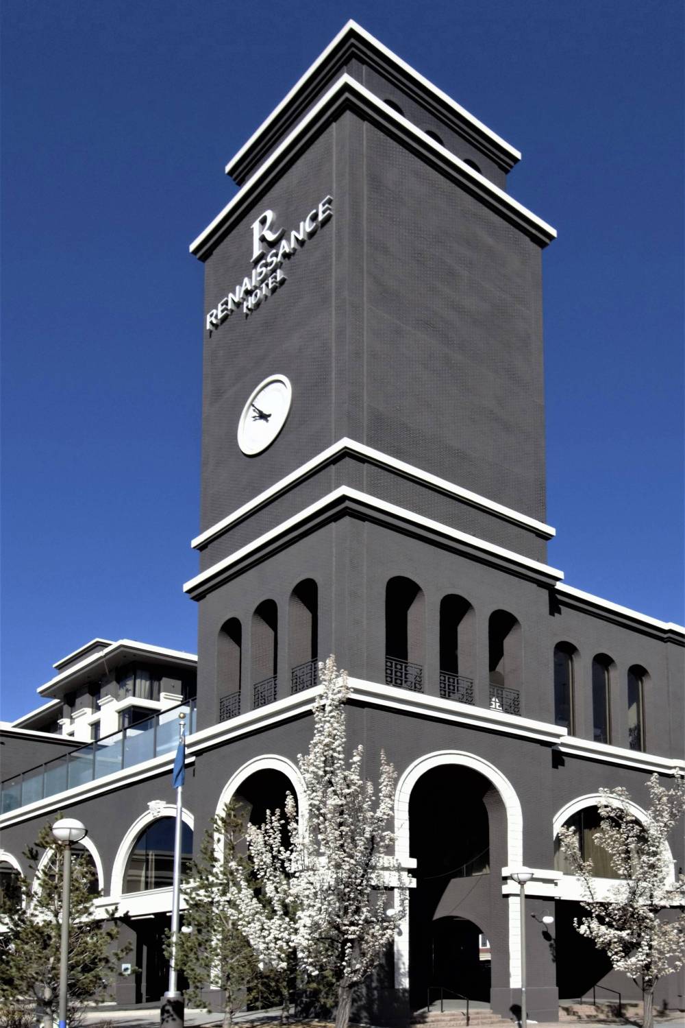 Renaissance Reno Downtown Hotel And Spa 6