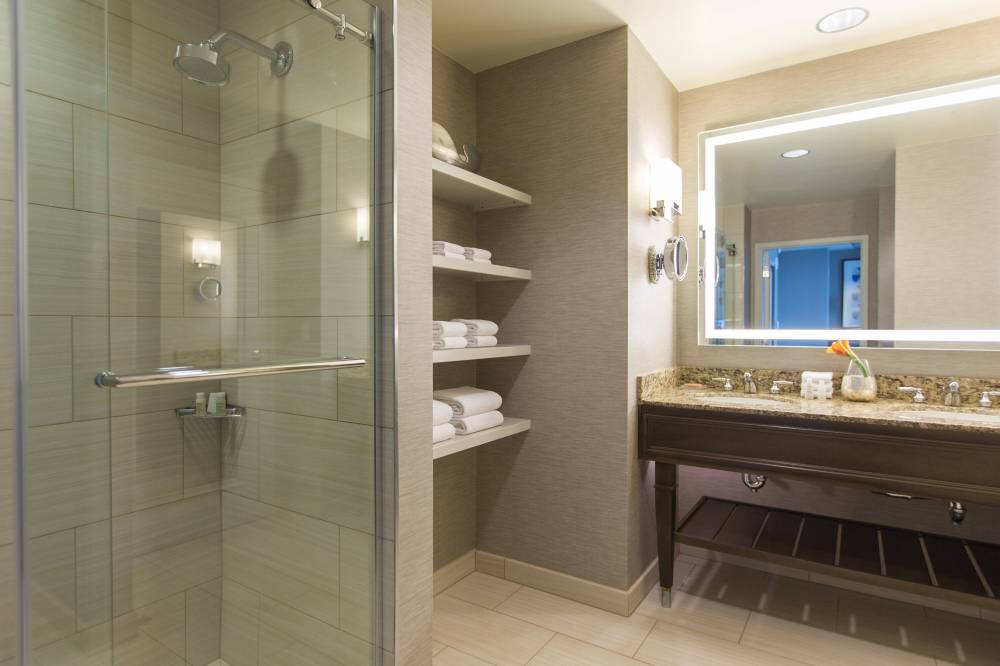 Renaissance Tampa International Plaza Hotel 6