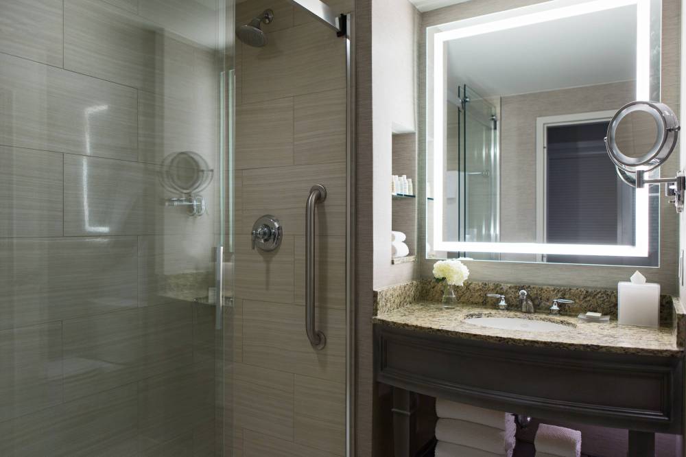 Renaissance Tampa International Plaza Hotel 2
