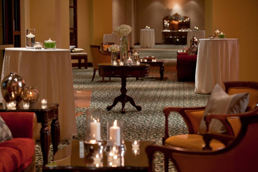 Renaissance Tulsa Hotel And Convention Center 10