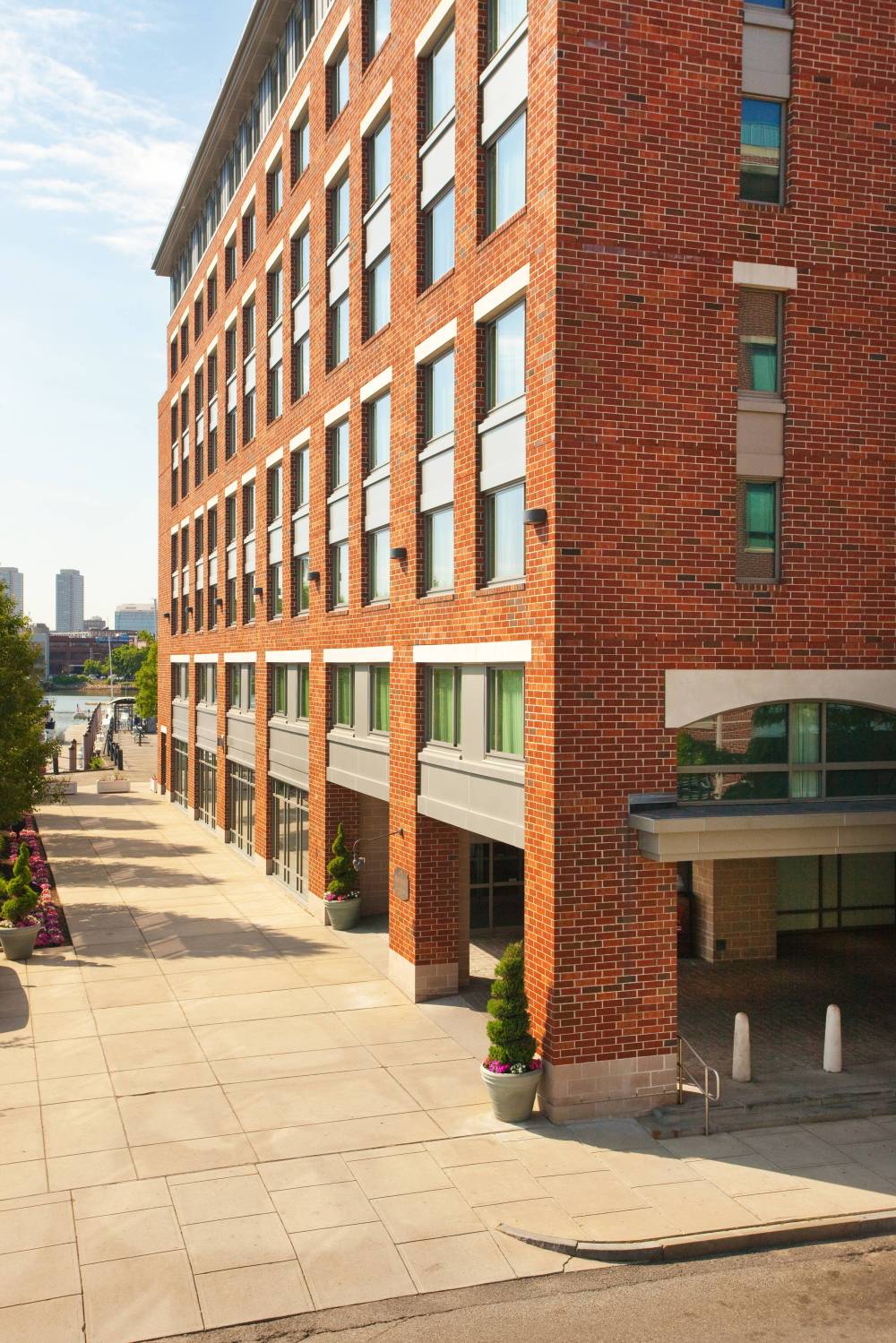 Residence Inn By Marriott Boston Harbor On Tudor Wharf 3