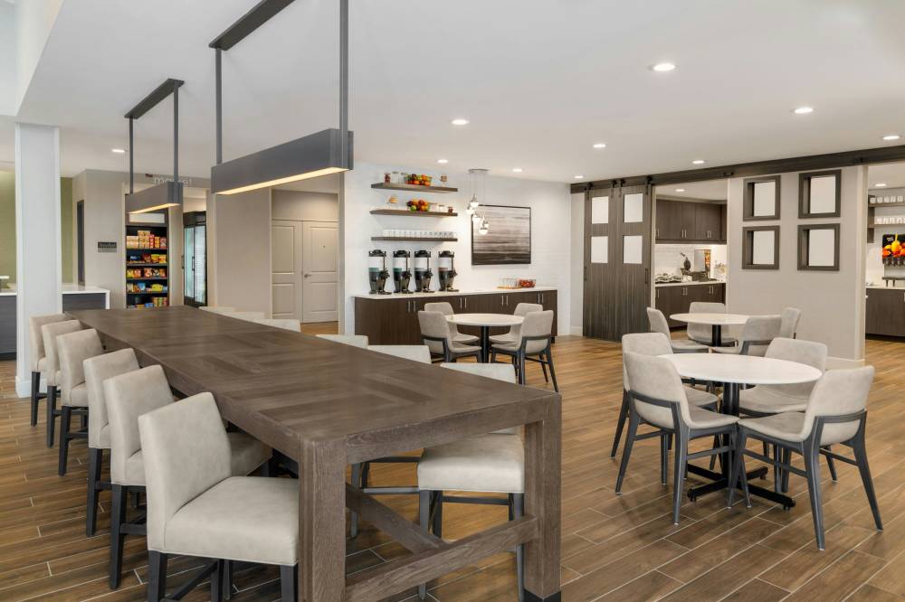 Residence Inn By Marriott Detroit Dearborn 3