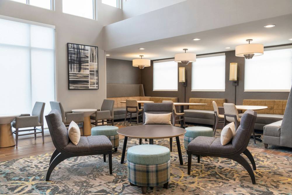Residence Inn By Marriott Detroit Dearborn 10