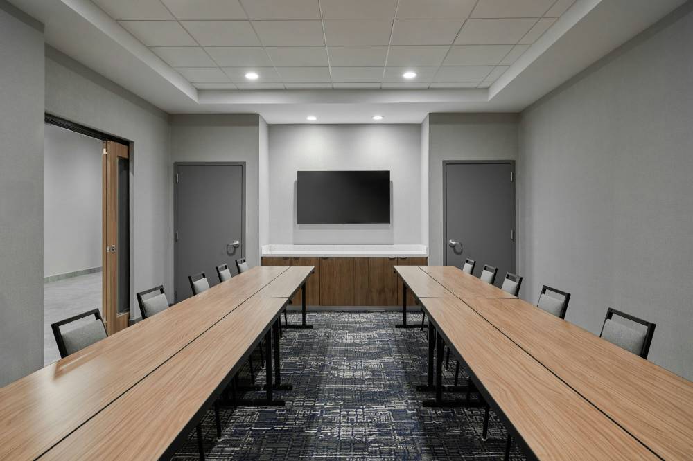 Residence Inn By Marriott Madison 9