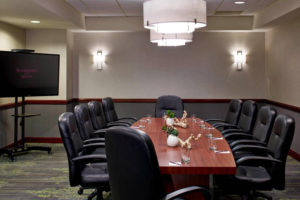 Residence Inn By Marriott Milwaukee Downtown 8