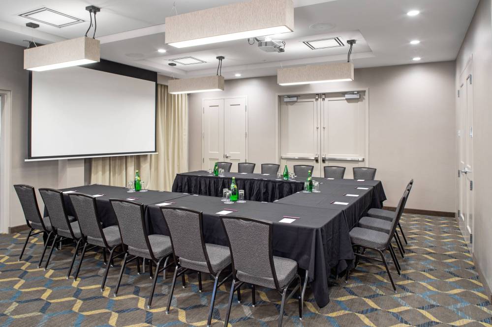 Residence Inn By Marriott Mississauga West 6