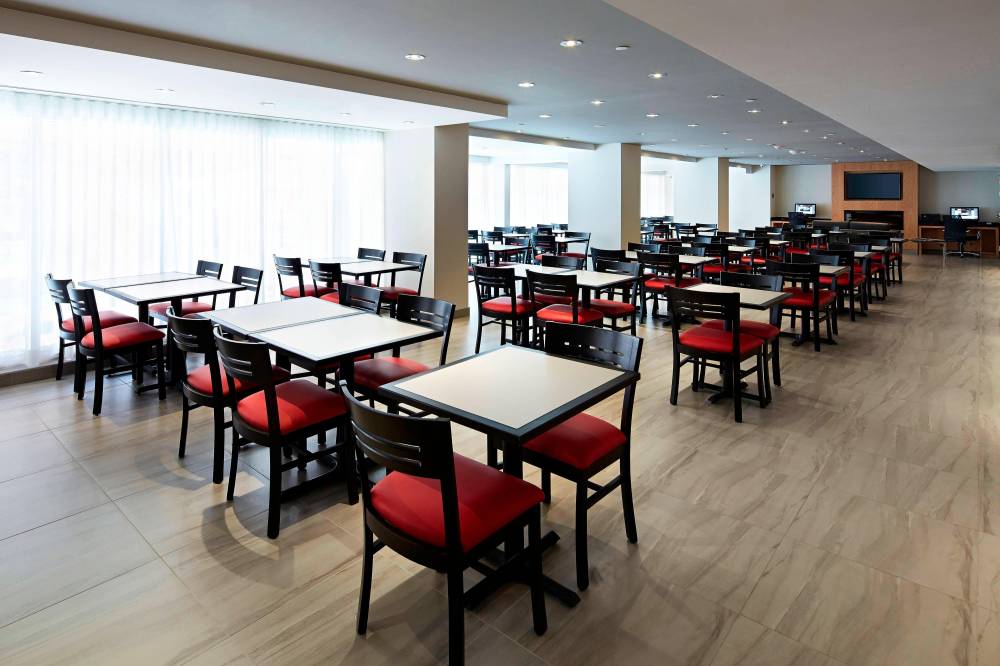 Residence Inn By Marriott Montreal Downtown 10