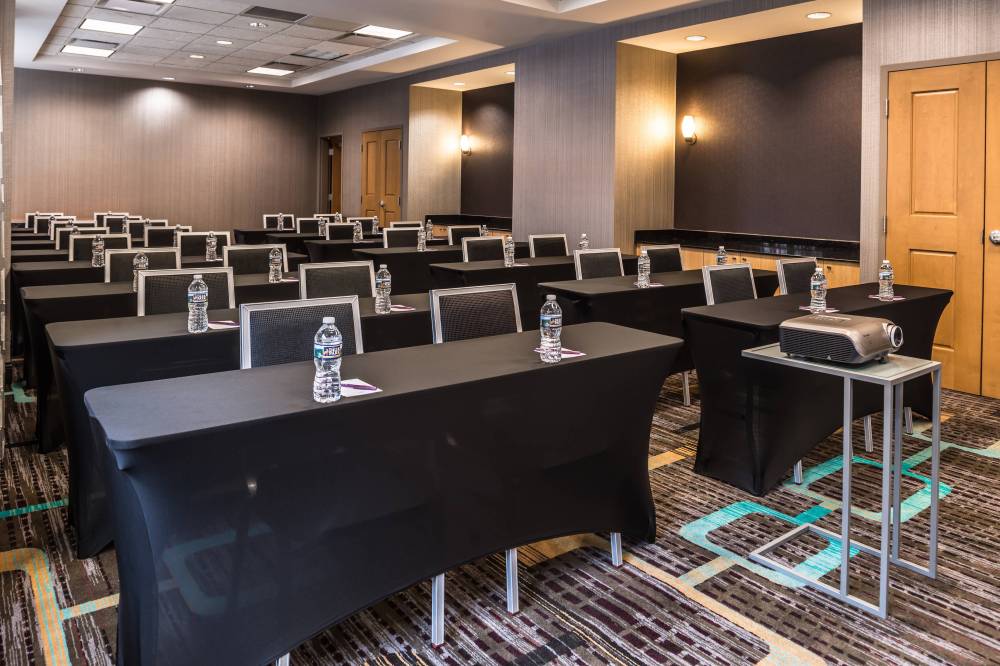 Residence Inn By Marriott Pittsburgh North Shore 4