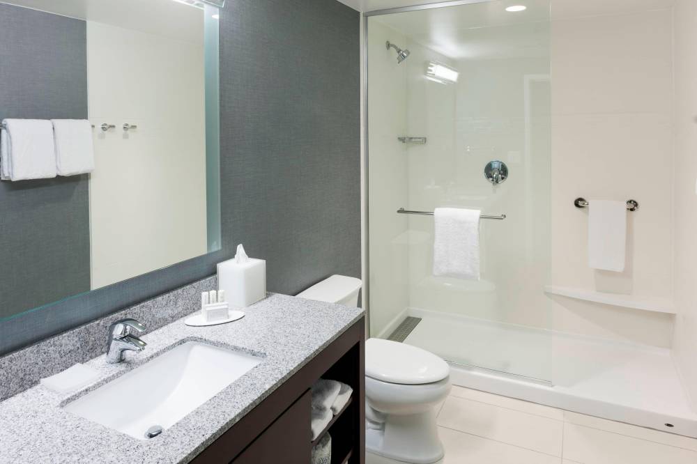 Residence Inn By Marriott Richmond Downtown 2