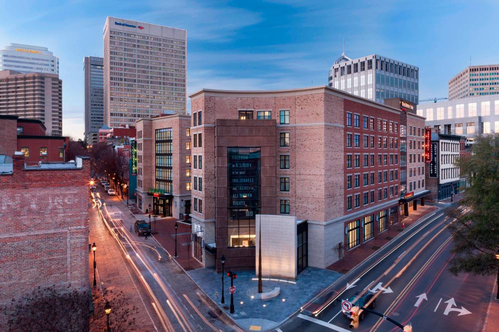 Residence Inn By Marriott Richmond Downtown 6