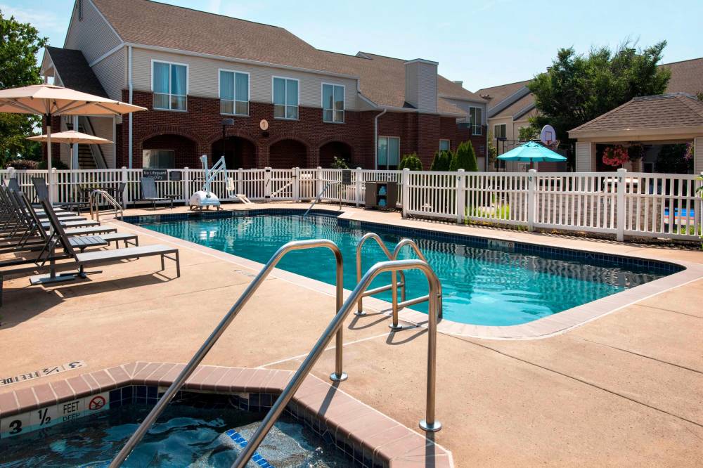 Residence Inn By Marriott Syracuse Carrier Circle 10