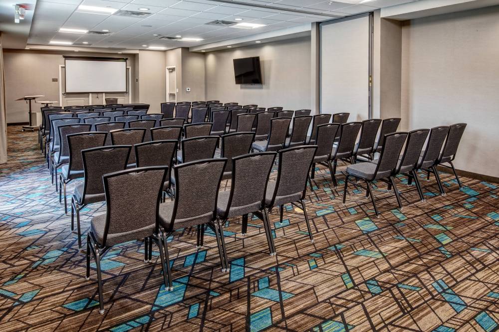 Residence Inn By Marriott Tulsa Midtown 6