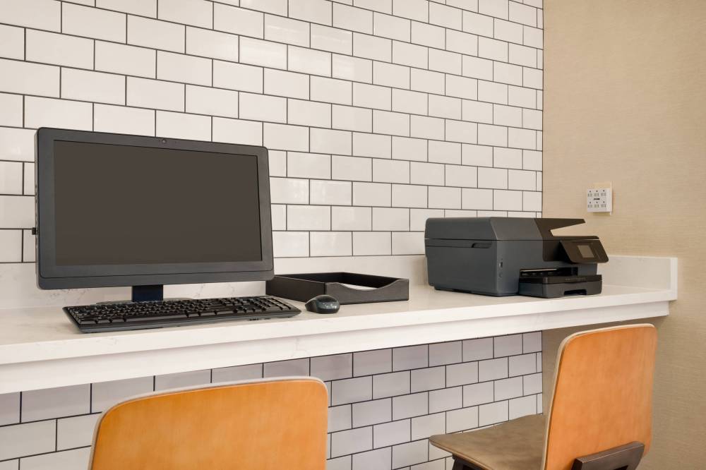Residence Inn By Marriott West Springfield 7