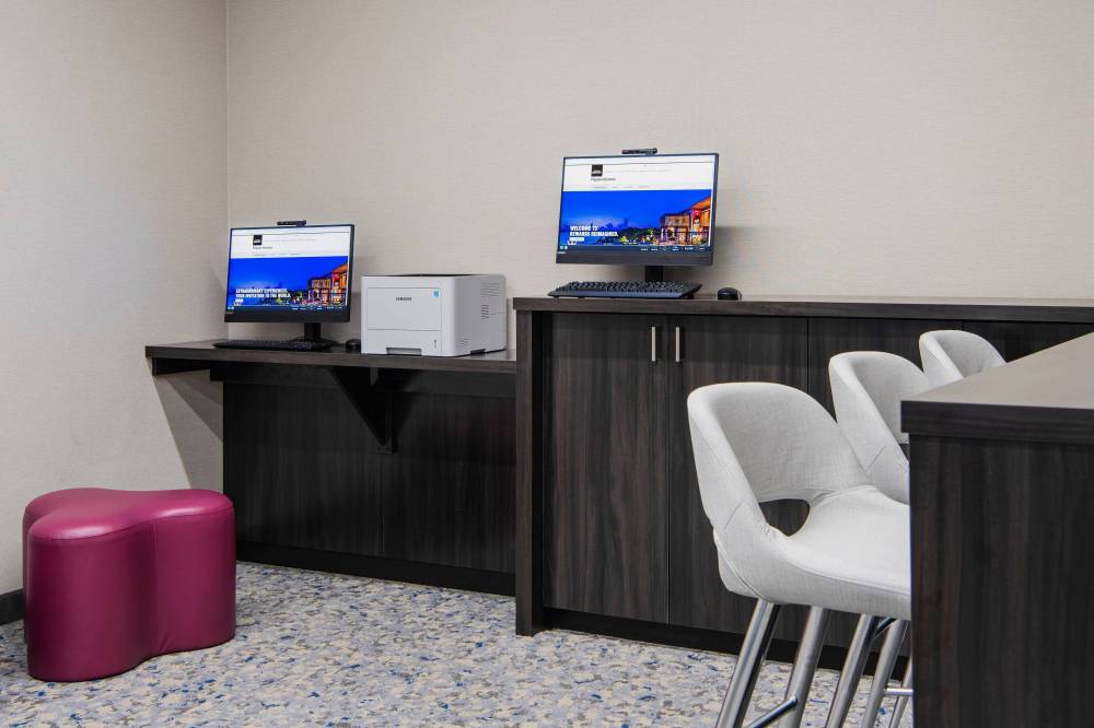 Residence Inn By Marriott Winnnipeg Airport 5