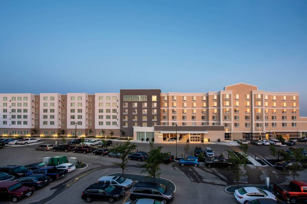 Residence Inn By Marriott Winnnipeg Airport 8