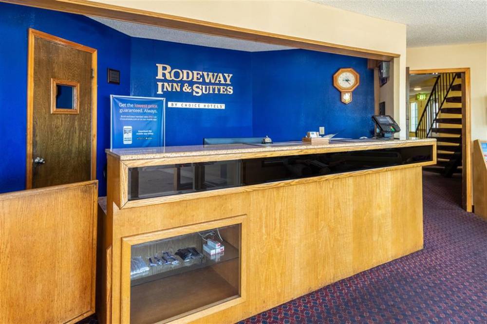 Rodeway Inn And Suites Hwy 217 And 26 W 3