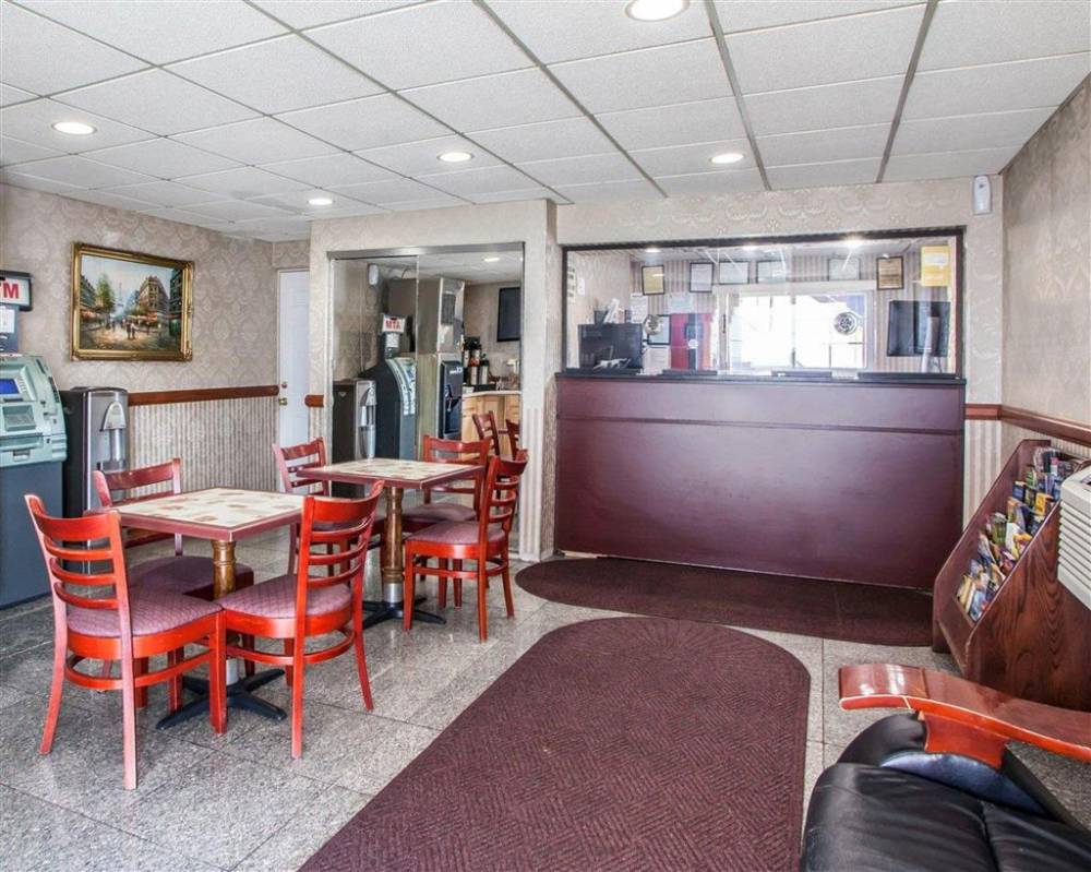 Rodeway Inn Jersey City Near Hoboken 4