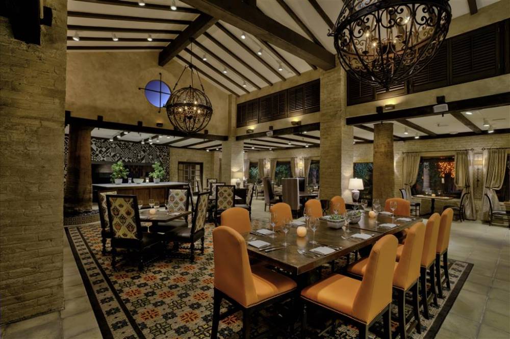 Royal Palms Resort & Spa-in The Unbound Collection By Hyatt 7